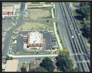 Aerial view of a shopping center with well-designed access routes.