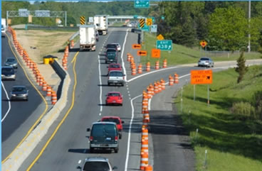 Figure 2. Photo. Example of work zone management activities. (Source: Michigan DOT).