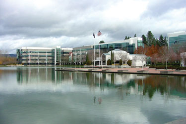 nike_headquarters_lake_image