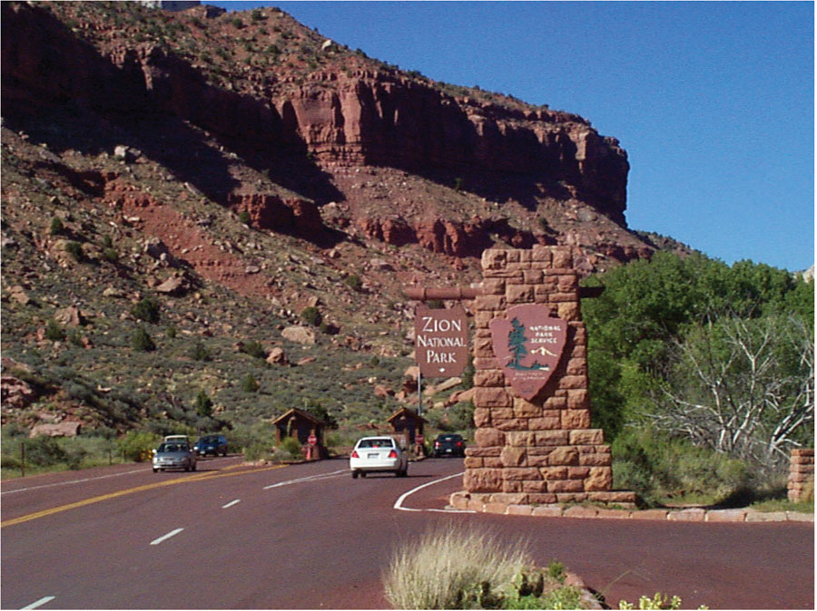 zion_park_entrance_image