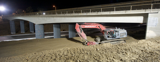 Demolition of the north side of Mulholland Bridge