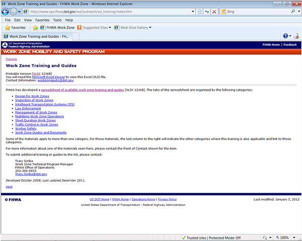 Screenshot of the Work Zone Training and Guides page of the FHWA Work Zone Web site.